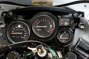 Image 45/50 of Yamaha RD 350 LC (1990)