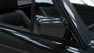 Bild 13/15 von BMW 318i (1992)