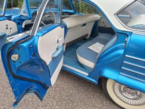 Image 15/34 of Oldsmobile Series 88 Holiday Hardtop (1958)