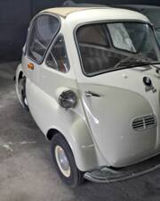 Image 3/7 of BMW Isetta 300 (1960)