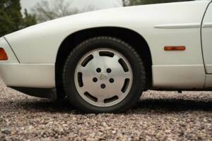Image 16/50 of Porsche 928 S4 (1990)