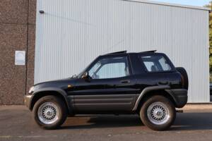 Image 24/55 de Toyota RAV4 (1995)