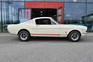 Image 4/33 de Ford Mustang 289 (1966)