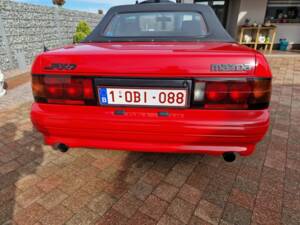 Image 8/8 of Mazda RX-7 Turbo (1988)