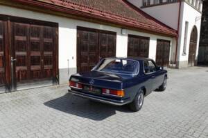 Bild 55/57 von Mercedes-Benz 230 CE (1980)