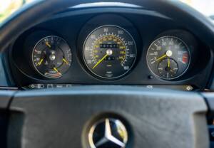 Image 14/21 of Mercedes-Benz 300 SL (1987)