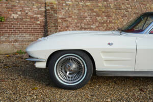 Bild 43/50 von Chevrolet Corvette Sting Ray (1963)