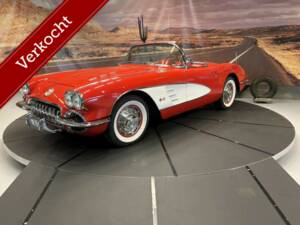 Image 1/50 of Chevrolet Corvette (1959)