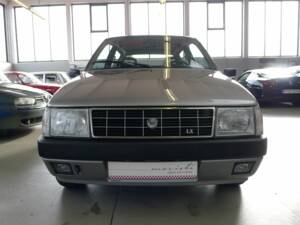 Bild 22/39 von Lancia Y10 LX I.E. (1991)
