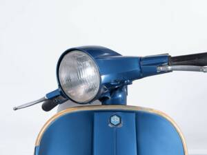 Image 24/37 de Piaggio Vespa PX 200 E (1984)