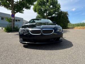 Bild 11/99 von BMW 650i (2007)