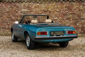 Image 2/50 of Alfa Romeo 2000 Spider Veloce (1981)
