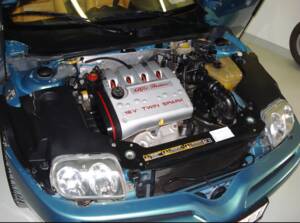Immagine 8/8 di Alfa Romeo Spider 2.0 Twin Spark (2000)