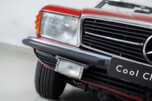 Image 26/38 of Mercedes-Benz 350 SL (1973)