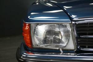 Image 24/30 of Mercedes-Benz 300 SL (1986)