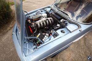 Image 18/73 of BMW 3.0 CSi (1973)