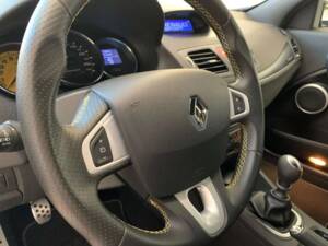 Immagine 30/43 di Renault Mégane RS (2011)