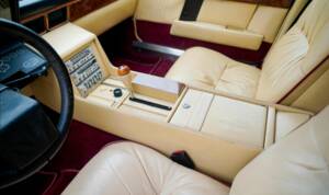 Image 10/28 of Aston Martin Lagonda (1982)