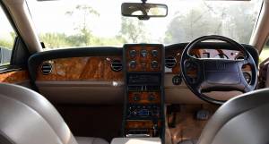 Bild 33/50 von Bentley Continental R (1996)