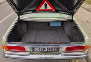 Image 25/26 of Mercedes-Benz 450 SEL 6,9 (1979)