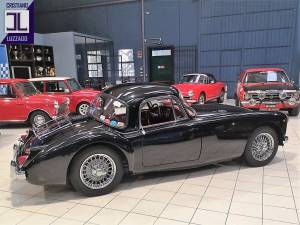 Image 6/40 of MG MGA 1600 (1961)