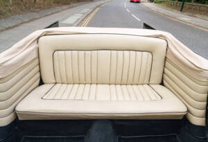 Image 27/28 of Dual-Ghia Convertible (1957)