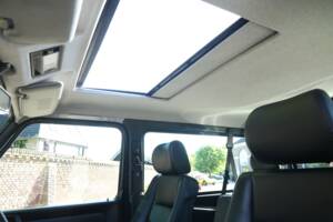 Immagine 35/50 di Mercedes-Benz G 320 (SWB) (1996)