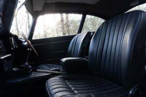 Afbeelding 12/16 van Jaguar E-Type (2+2) (1969)