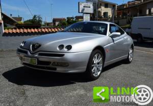 Immagine 2/10 di Alfa Romeo GTV 1.8 Twin Spark (2000)