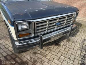 Bild 12/41 von Ford F-250 (1986)