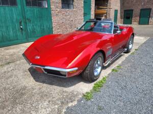 Image 18/71 of Chevrolet Corvette Stingray (1971)
