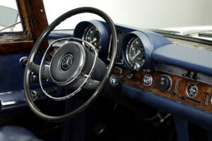 Image 13/24 of Mercedes-Benz 600 (1971)