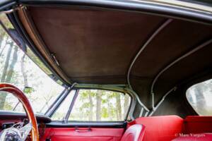 Image 38/51 of Austin-Healey 3000 Mk III (BJ8) (1967)