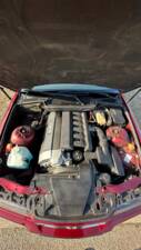Bild 32/57 von BMW 320i (1993)
