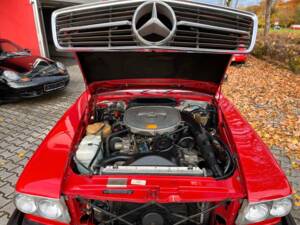 Bild 21/22 von Mercedes-Benz 560 SL (1986)