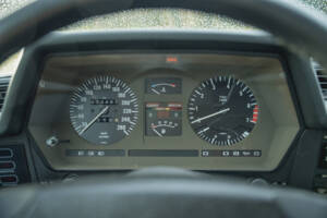 Image 12/17 of BMW 635 CSi (1982)