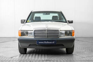 Image 14/50 de Mercedes-Benz 190 D (1985)
