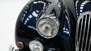 Immagine 11/15 di Jaguar XK 140 DHC (1957)