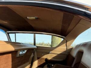 Image 32/36 of Cadillac 62 Sedan DeVille (1957)