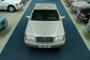 Bild 3/50 von Mercedes-Benz 300 SE (1992)