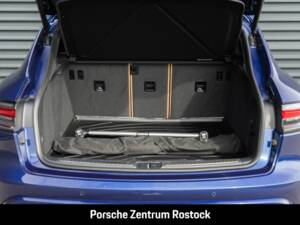 Obraz 32/33 pojazdu Porsche Macan S (2023)