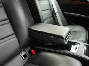 Image 70/97 of Mercedes-Benz CLS 63 AMG S 4MATIC (2013)