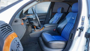 Image 7/51 of Mercedes-Benz S 65 AMG L (2004)