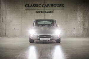 Image 14/99 of Jaguar E-Type 3.8 (1964)