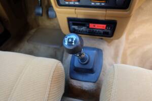 Image 31/75 de Volvo 240 (1986)