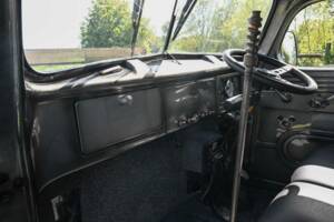 Image 39/50 de International Harvester K6 (1942)