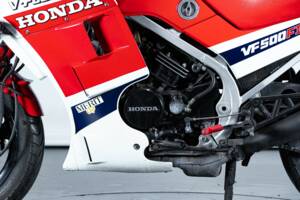 Bild 28/50 von Honda VF 500 F (1986)
