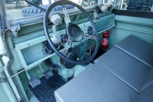Image 30/50 of Land Rover 88 (1965)