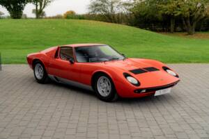 Bild 23/85 von Lamborghini Miura P 400 (1967)