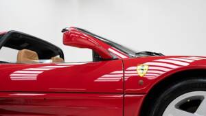 Image 13/15 de Ferrari 348 TS (1991)